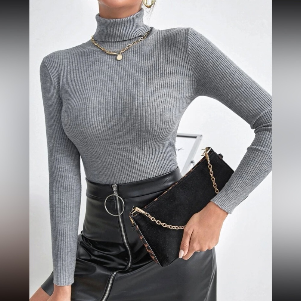 Grey turtleneck sweater